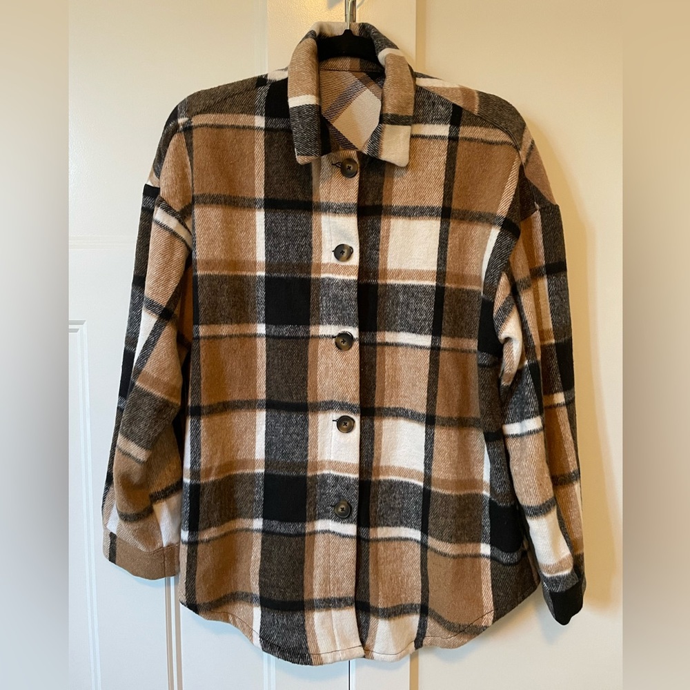 Amazon No-Name Shacket - Picture 4 of 4
